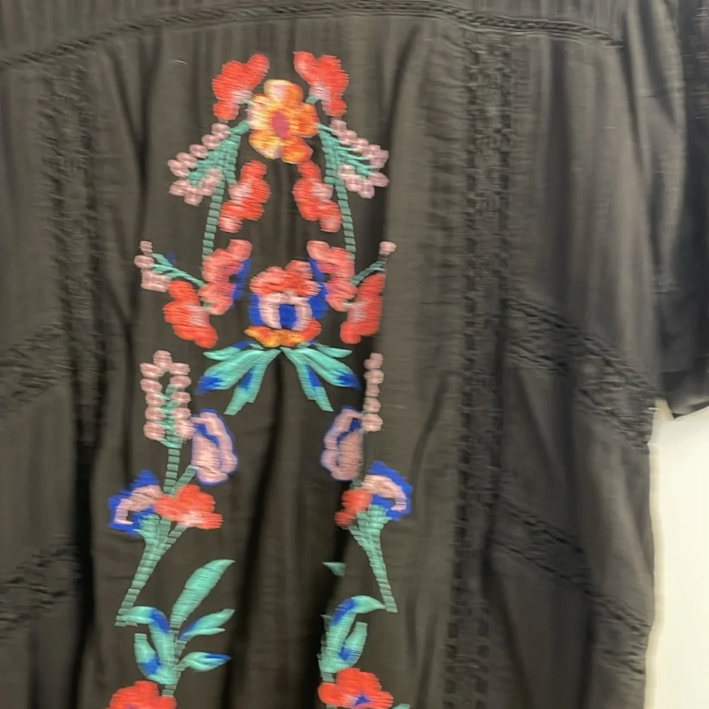 Floral Embroidered Black Top - Picture 2 of 5